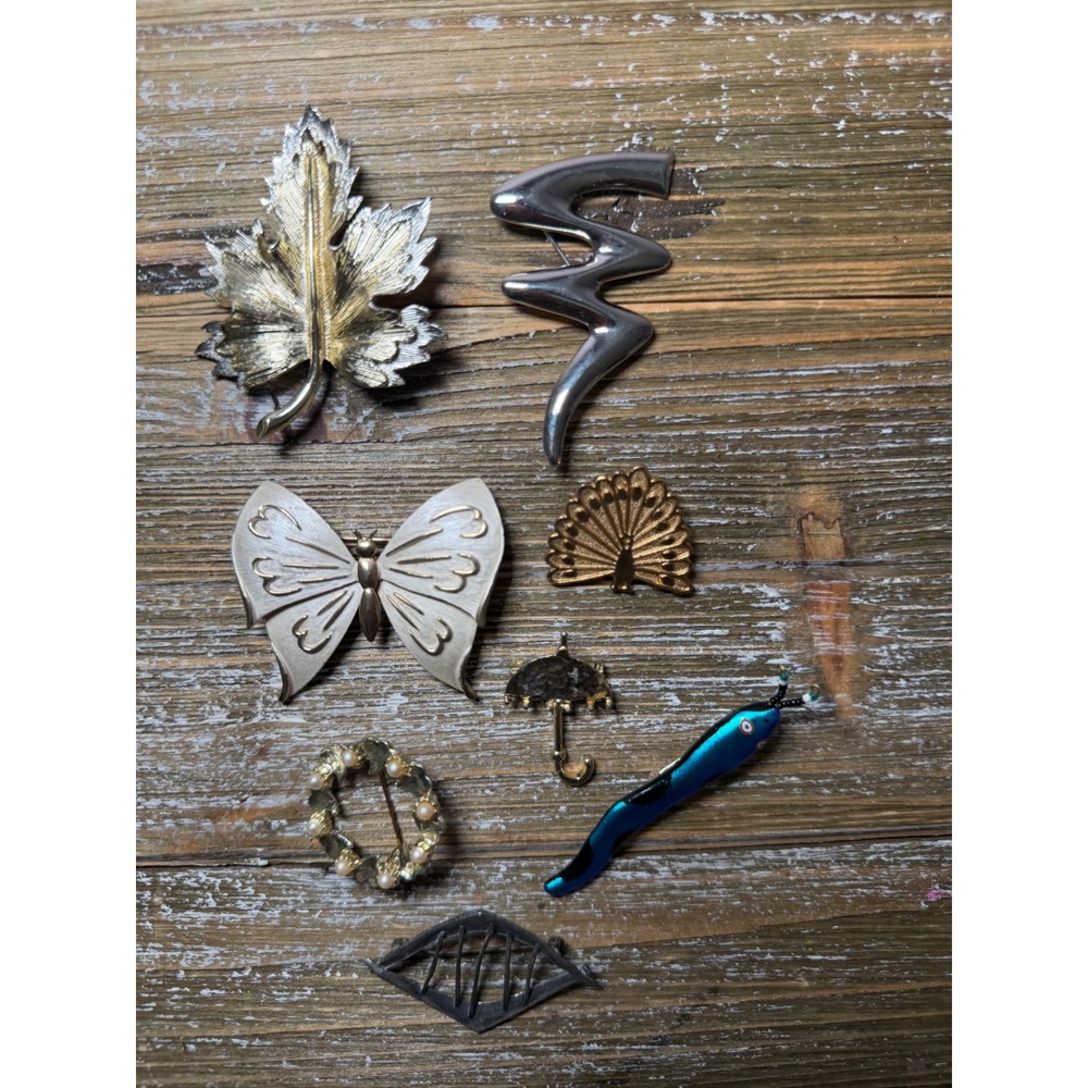 Vintage Brooch Pin Lot 8 Western Butterfly Leaf Pearl Coquette Art Deco Boho - Picture 4 of 7